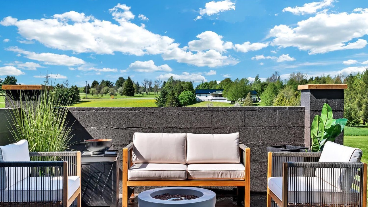 Photo of Patio Balcony in Tully