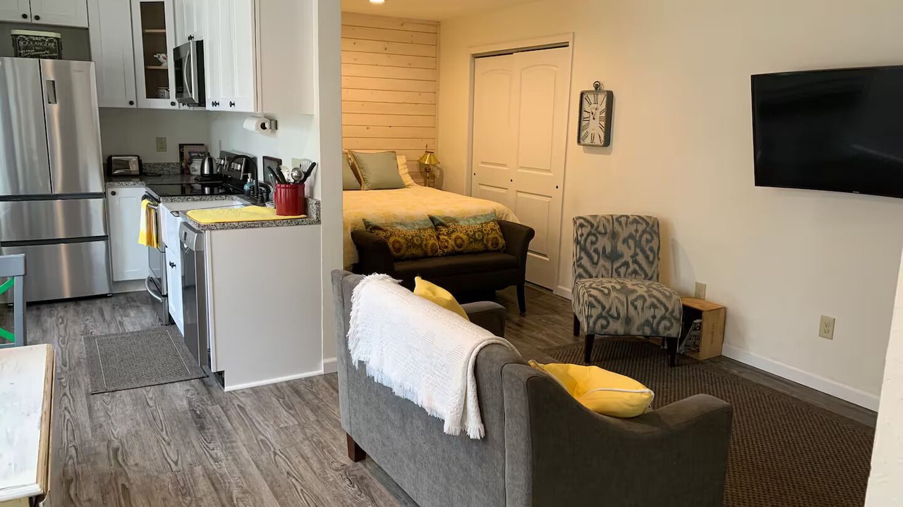 Photo of Bedroom in Arvada Plaza Area