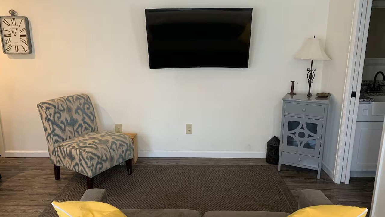 Photo of Livingroom in Arvada Plaza Area