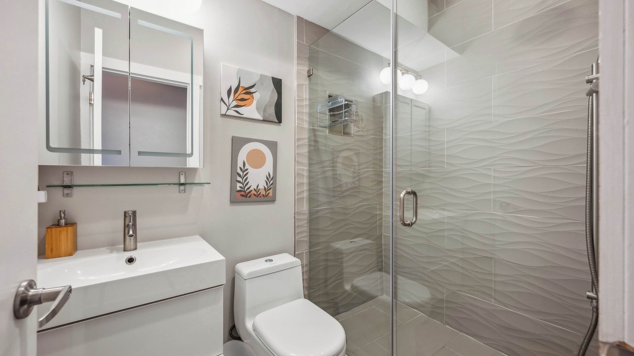 Photo of Bathroom in NoMa