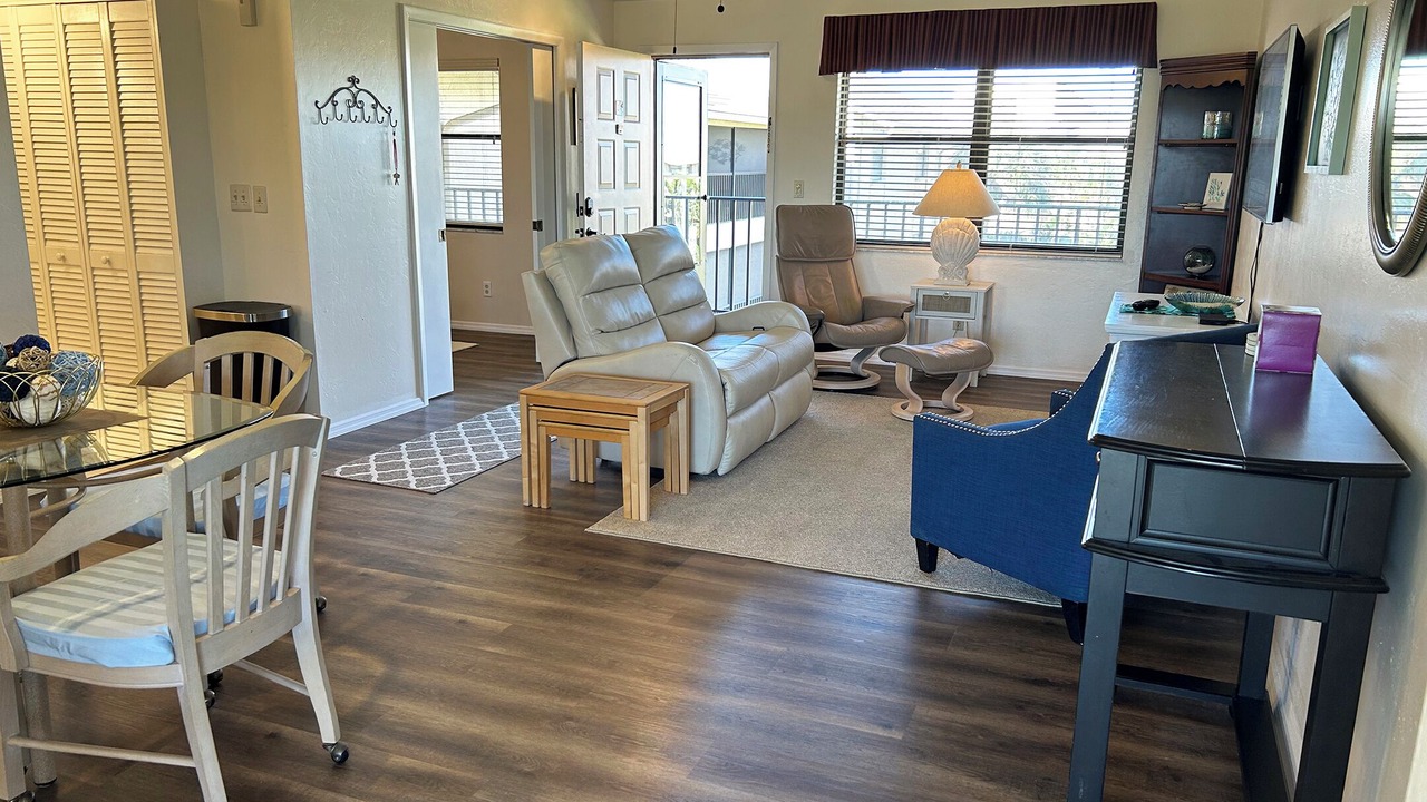 Photo of Livingroom in Biggar