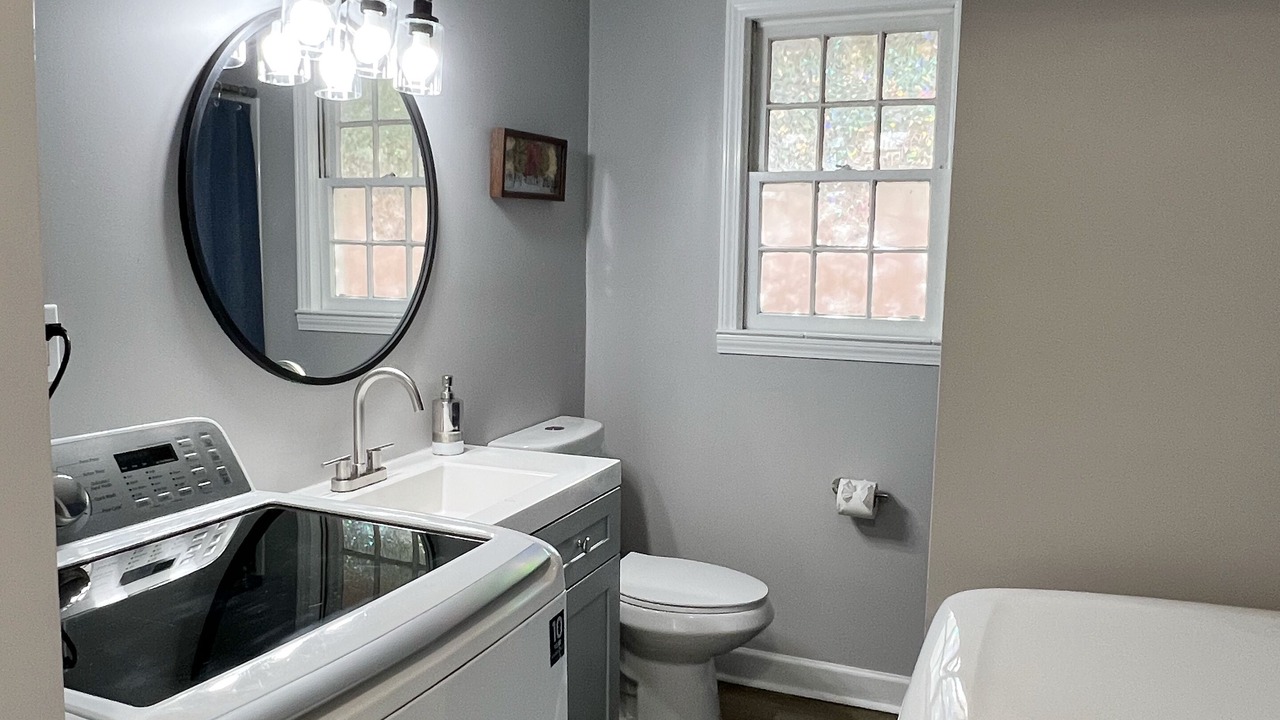 Photo of Bathroom in Dunean