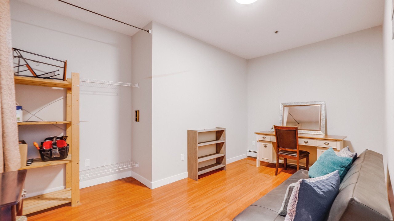 Photo of Livingroom in Whyte ave
