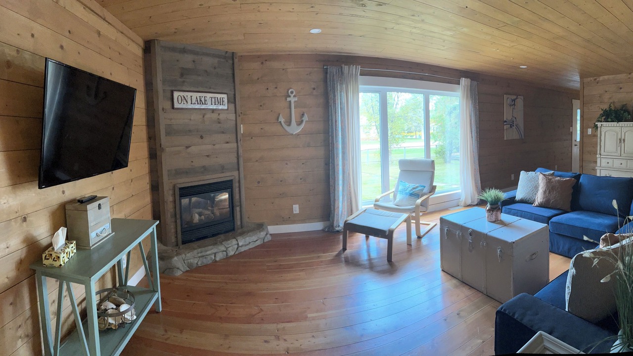 Photo of Livingroom in Gimli