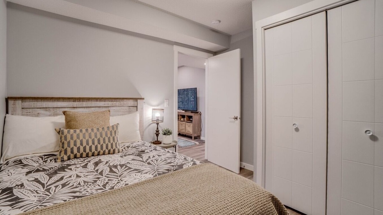 Photo of Bedroom in North Central Edmonton