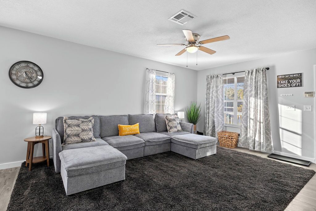 Photo of Livingroom in Cocoa