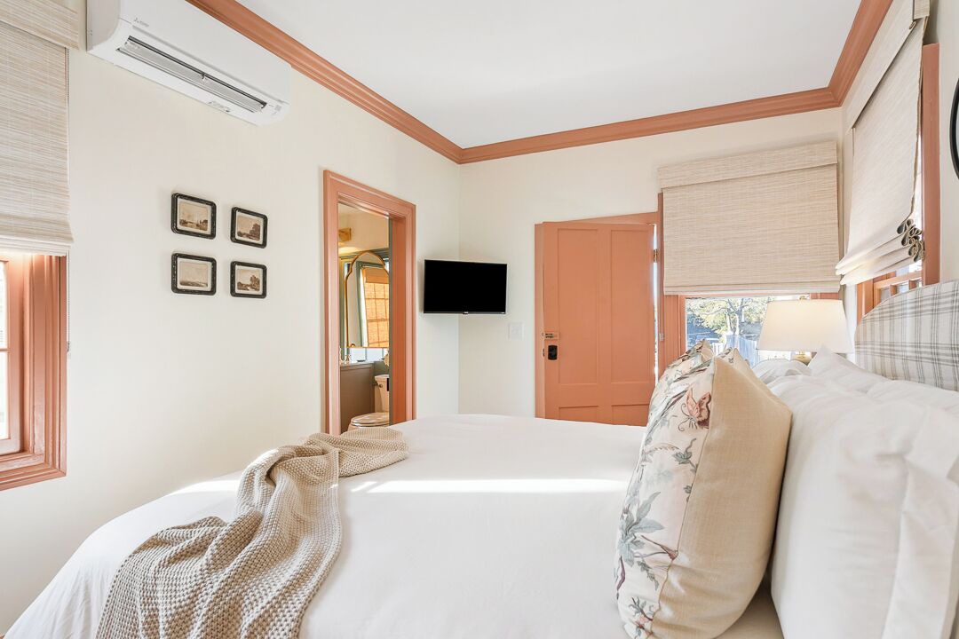 Photo of Bedroom in Harleston Village