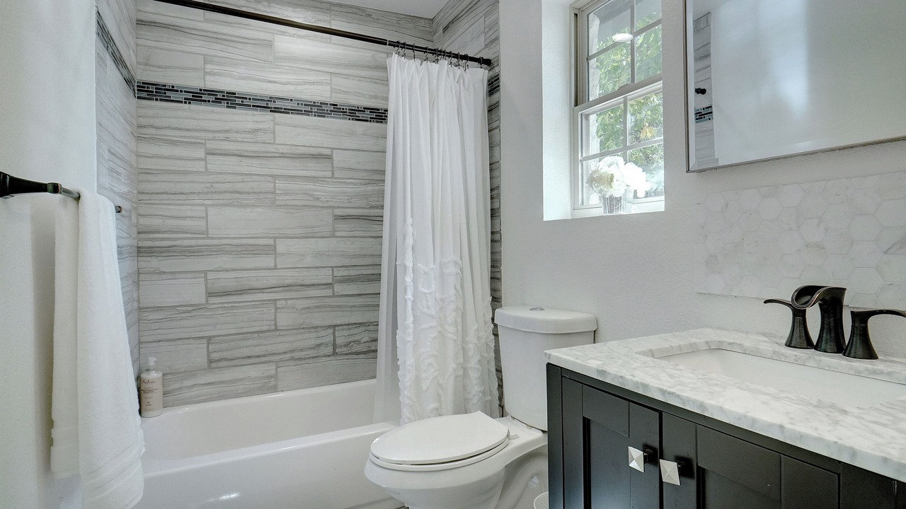 Photo of Bathroom in Irving
