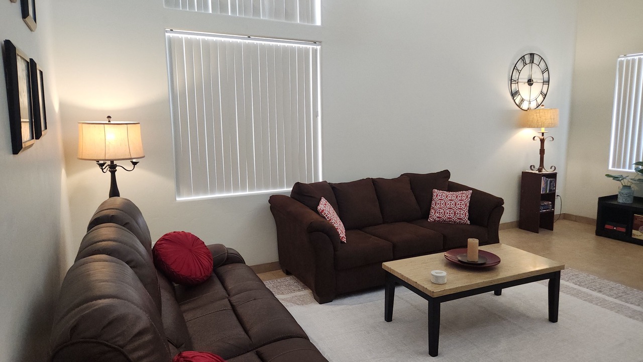 Photo of Livingroom in Drexel Heights