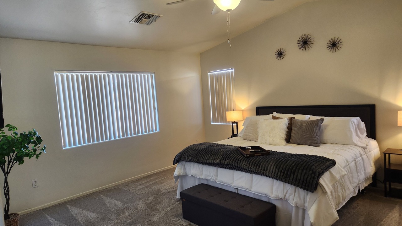 Photo of Bedroom in Drexel Heights