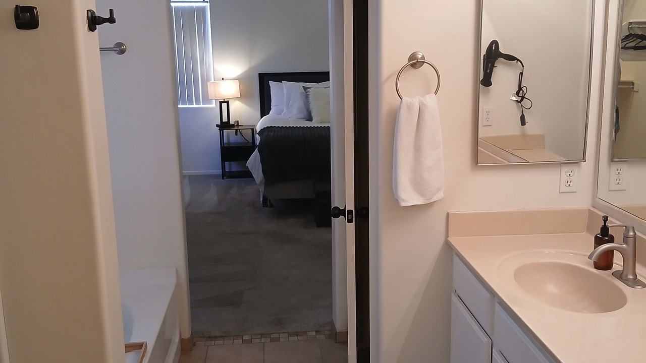 Photo of Bathroom in Drexel Heights