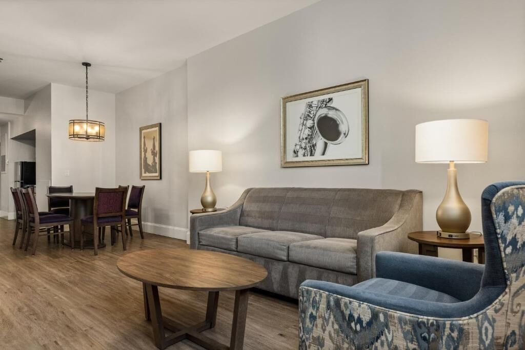 Photo of Livingroom in Central Business District