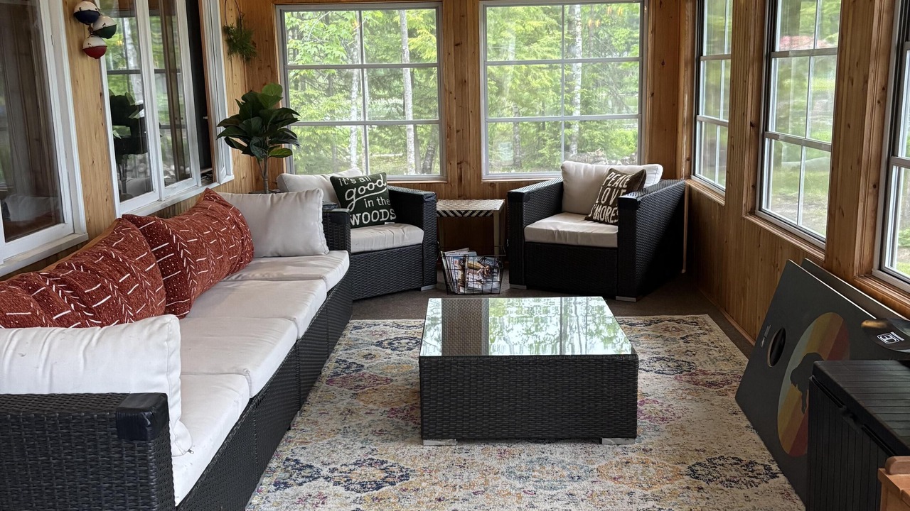 Photo of Livingroom in Wetmore
