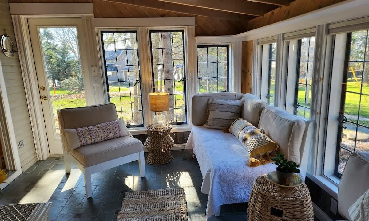Photo of Livingroom in Lamoine Beach
