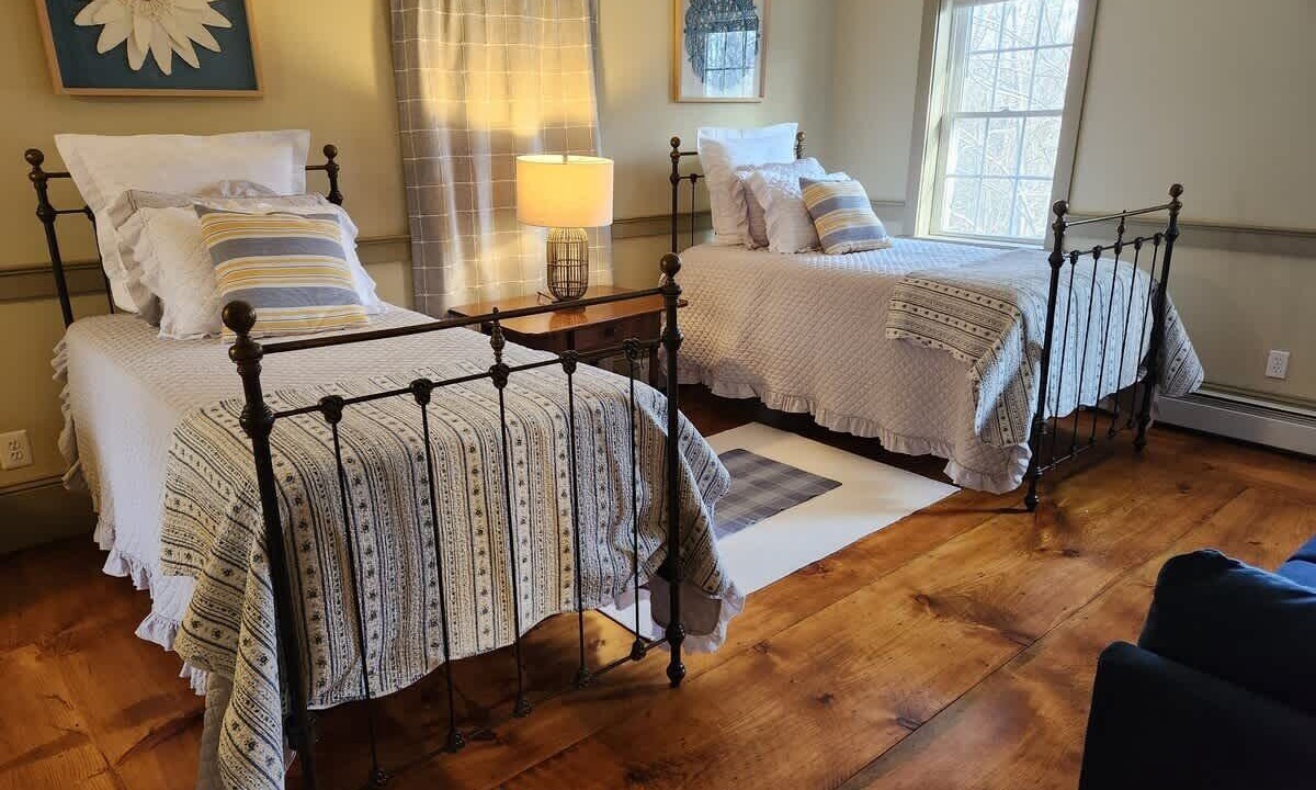 Photo of Bedroom in Lamoine Beach