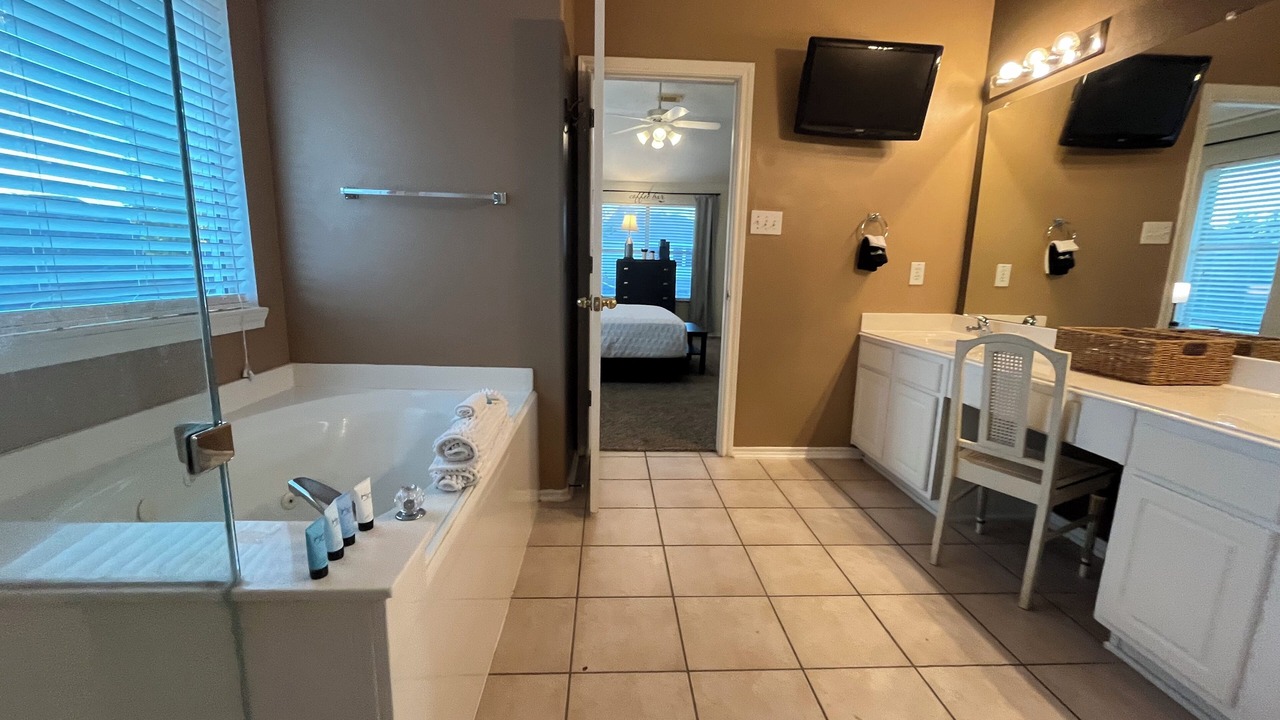 Photo of Bedroom in Tomball