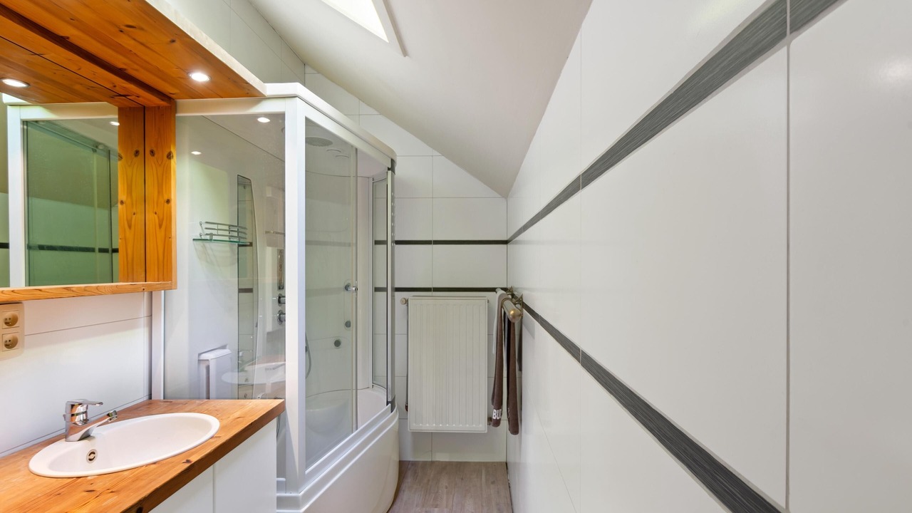 Photo of Bathroom in Geetbets