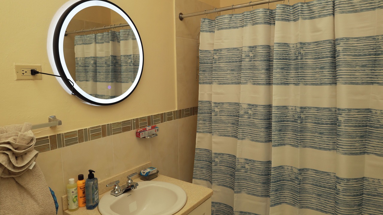 Photo of Bathroom in Caribbean Estates