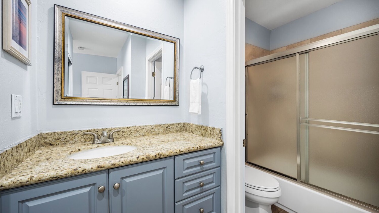Photo of Bathroom in Newport Beach