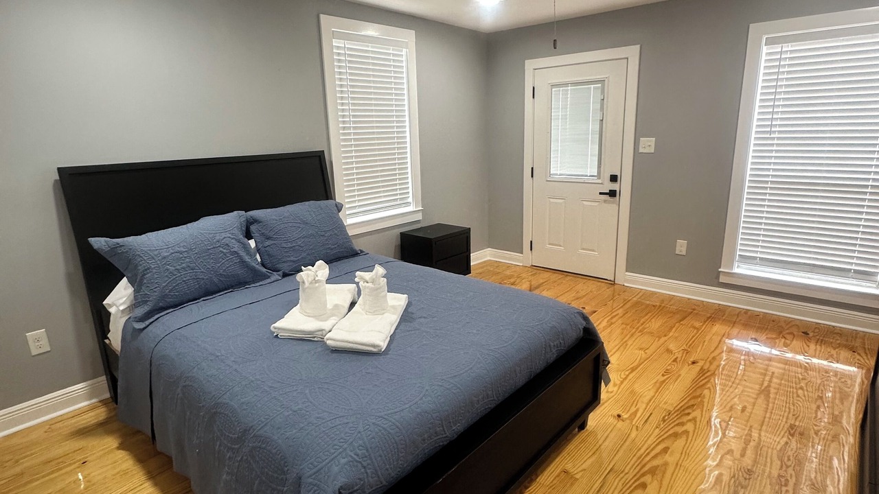 Photo of Bedroom in Fairgrounds