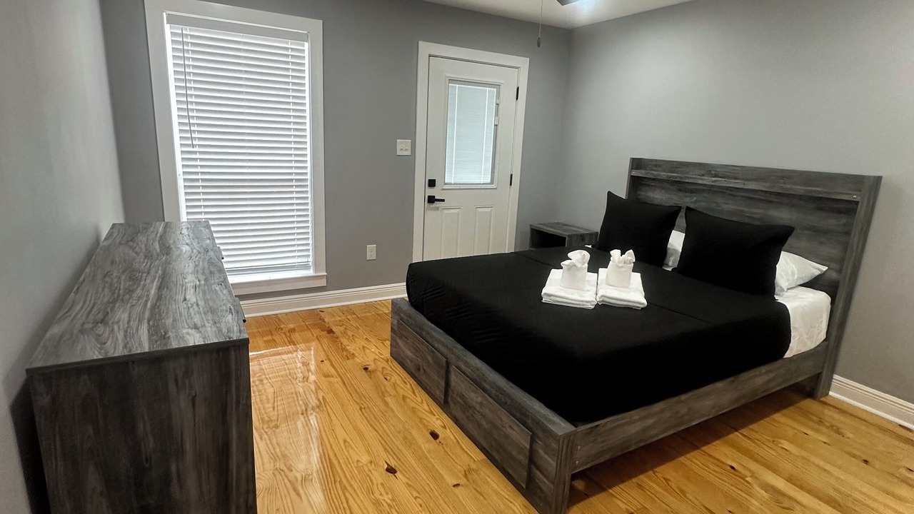 Photo of Bedroom in Fairgrounds