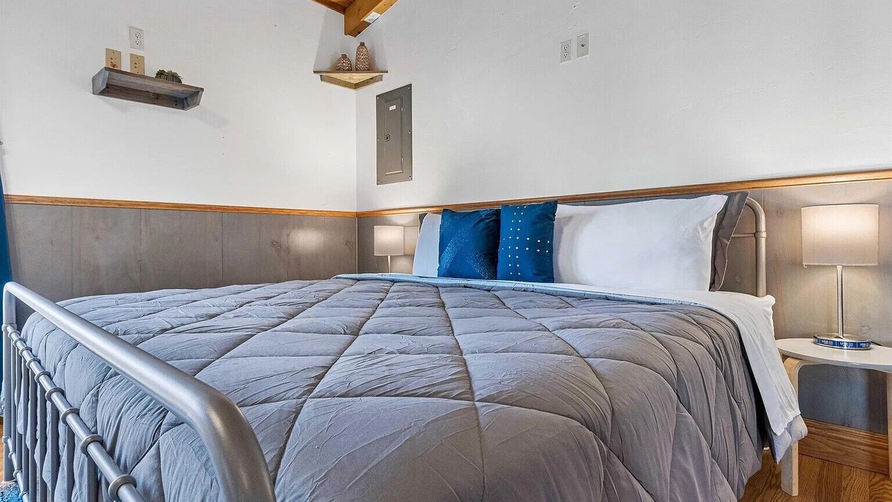 Photo of Bedroom in Green Bay