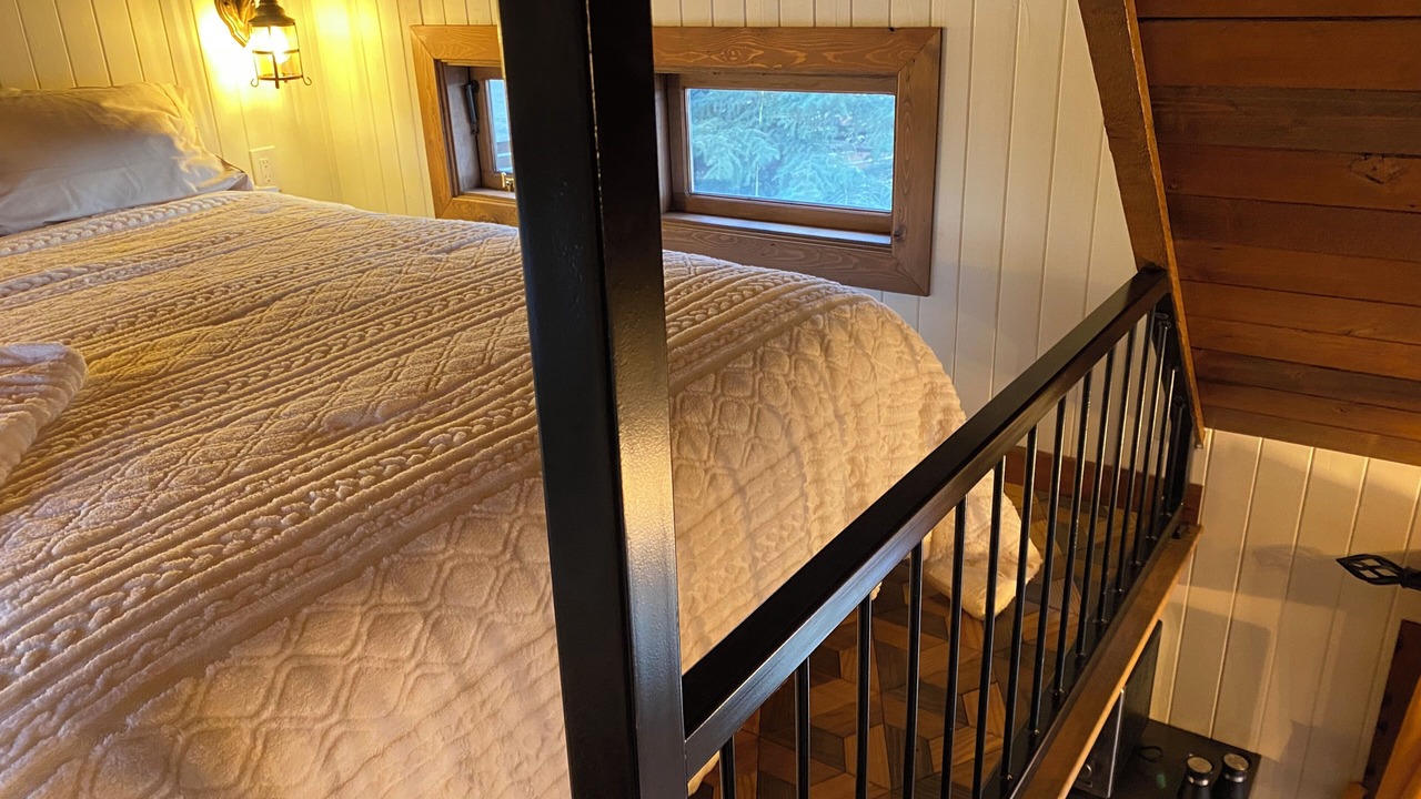 Photo of Bedroom in Division No. 3