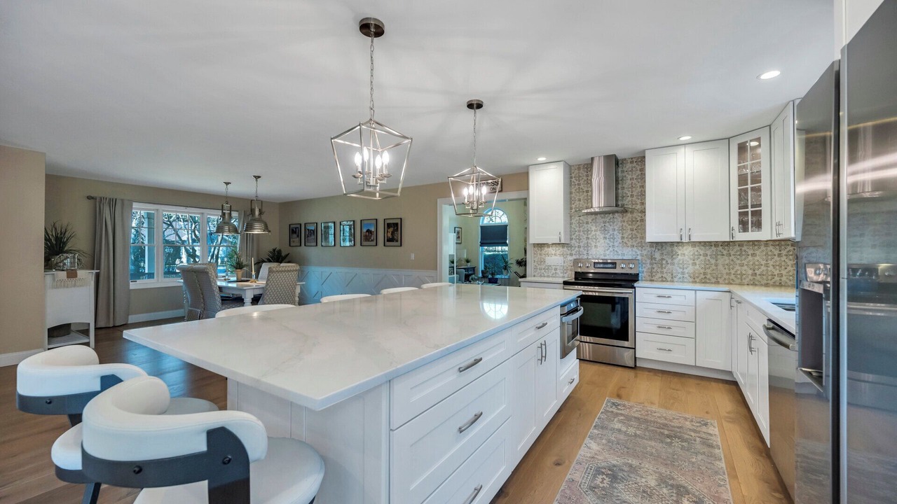 Photo of Kitchen in Village of Southampton