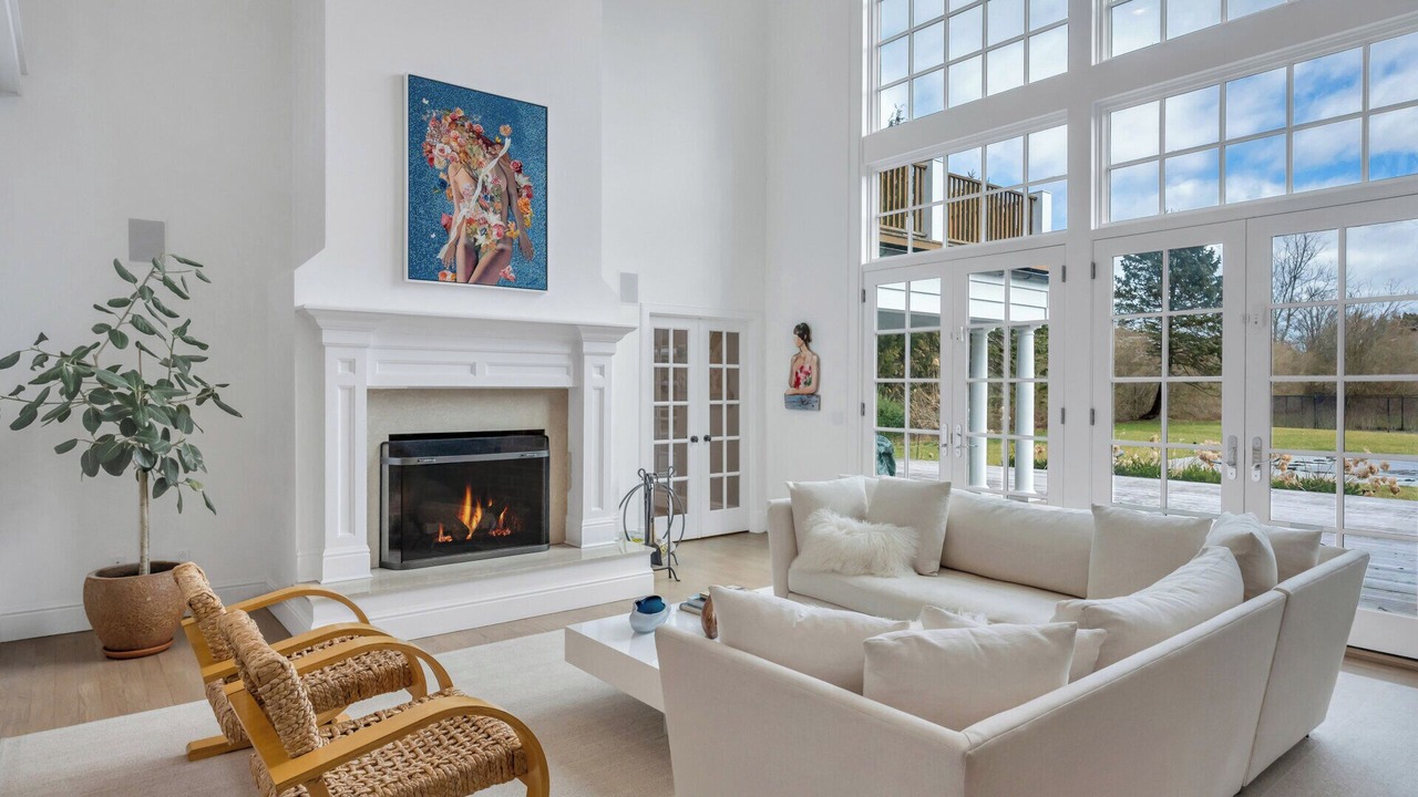 Photo of Livingroom in Bridgehampton