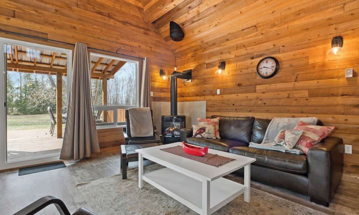 Photo of Livingroom in Gull Lake