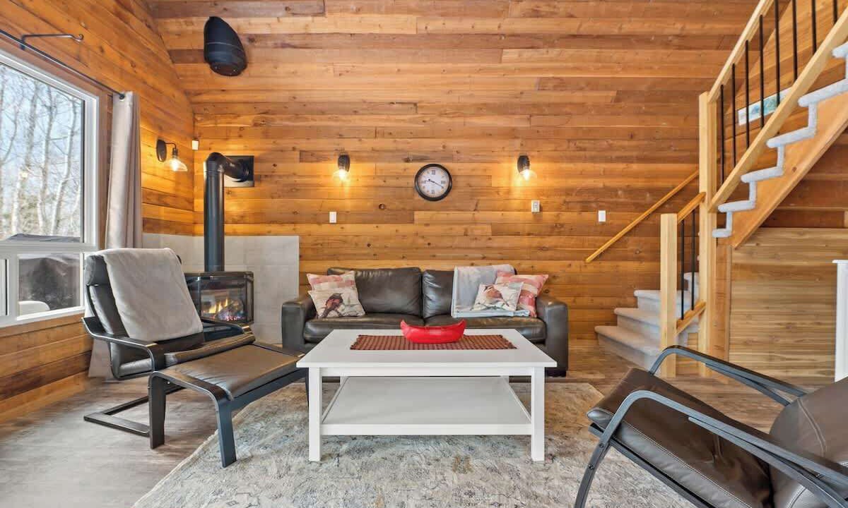 Photo of Livingroom in Gull Lake
