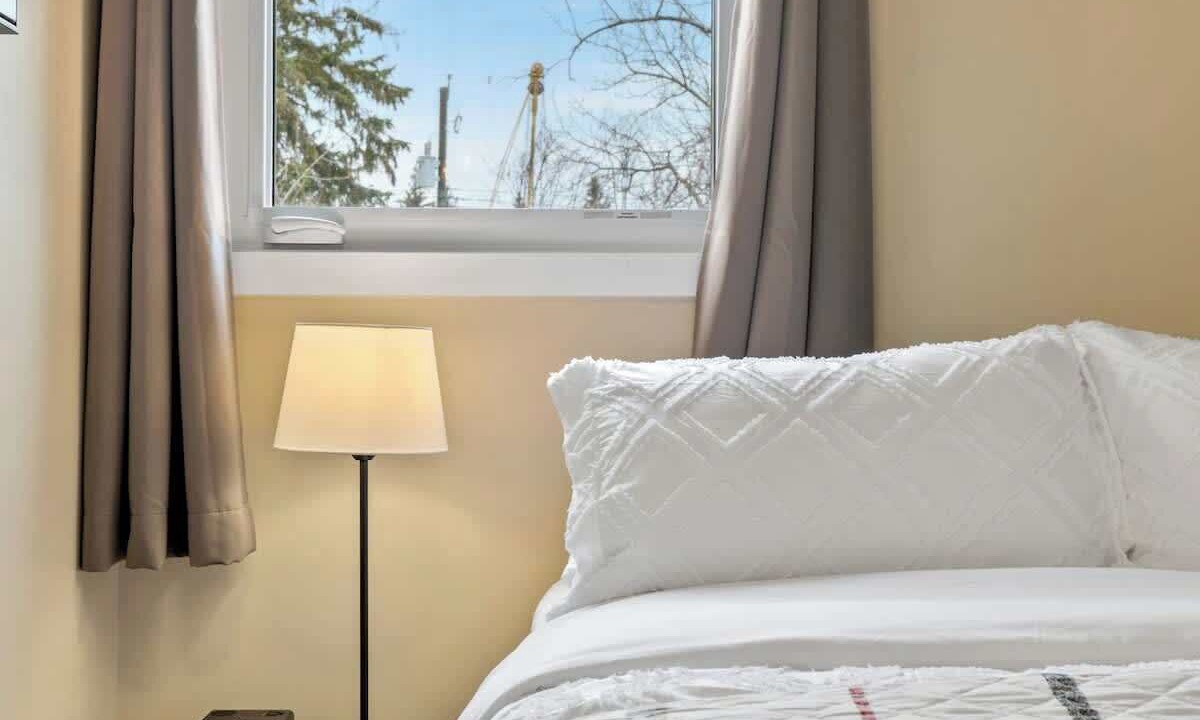 Photo of Bedroom in Gull Lake