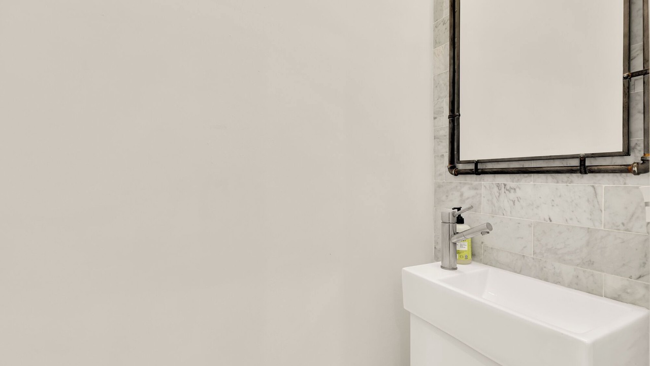 Photo of Bathroom in H Street Corridor