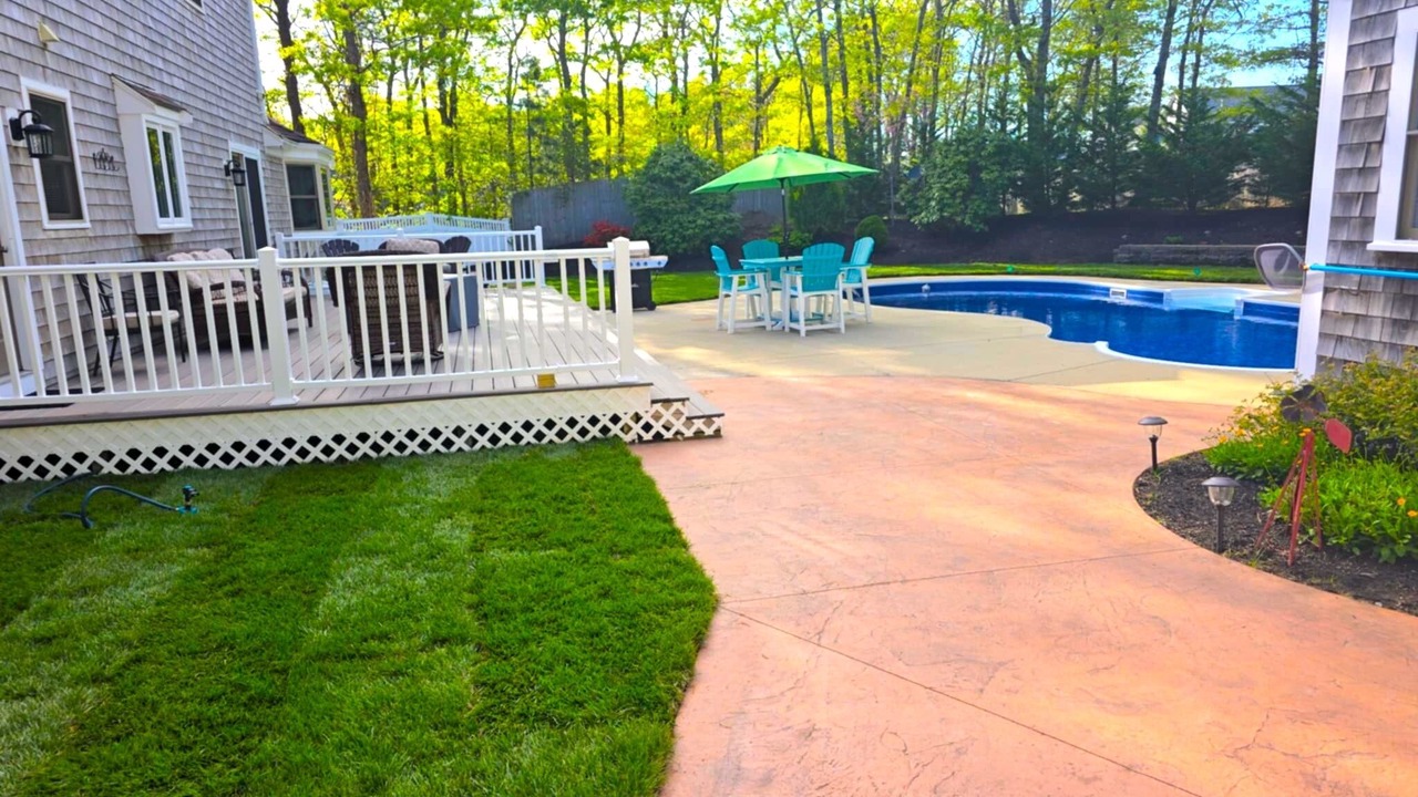 Photo of Patio Balcony in Sagamore Beach