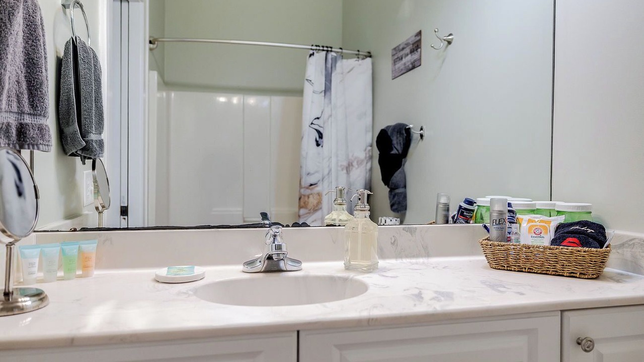 Photo of Bathroom in Metropolitan