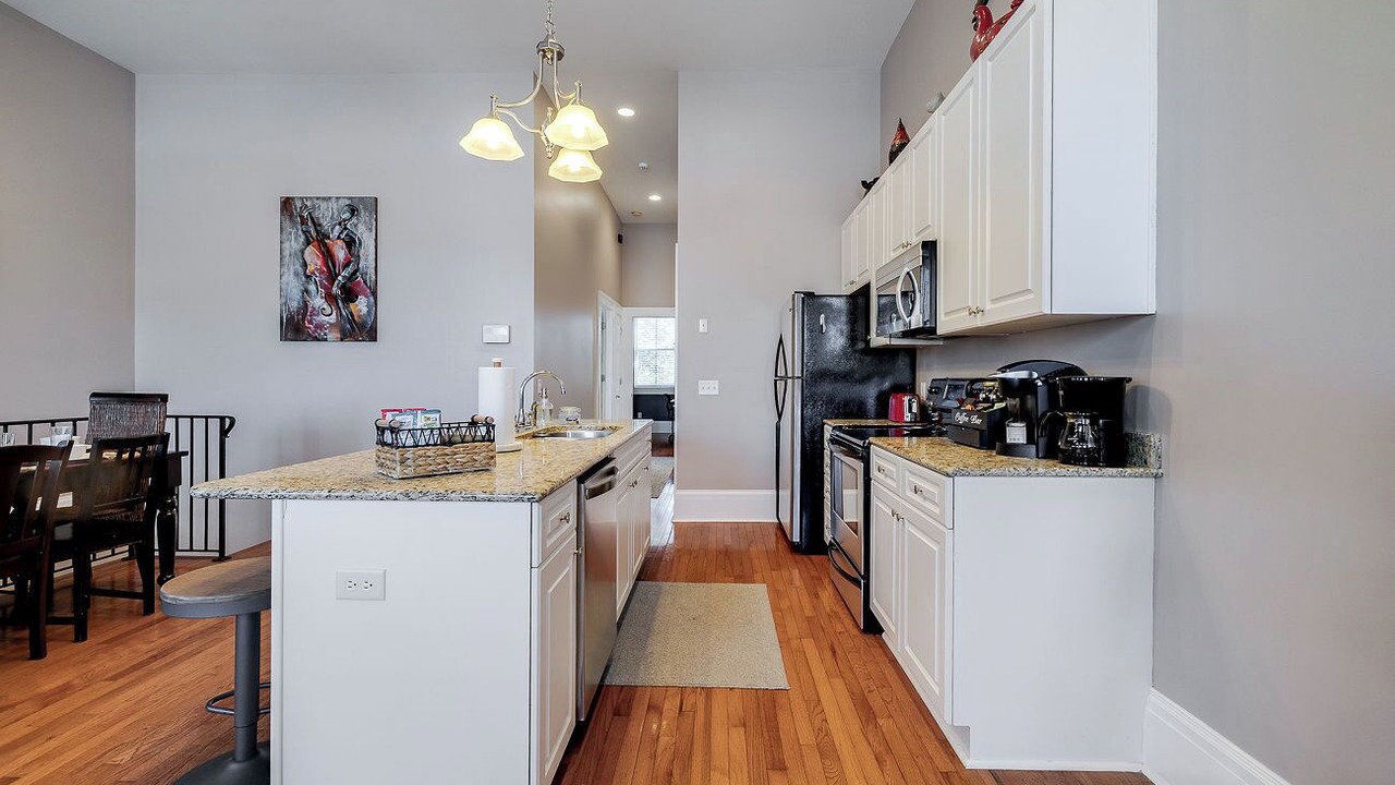 Photo of Kitchen in Metropolitan