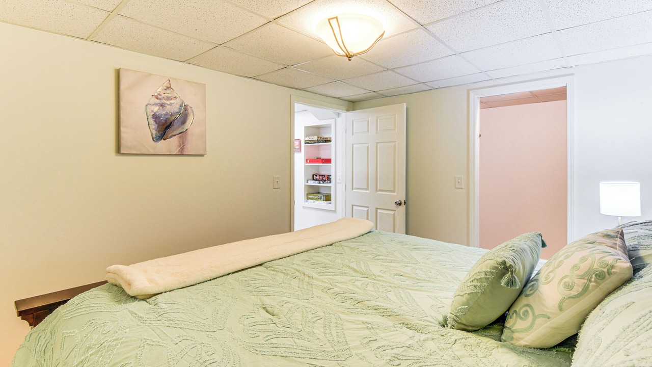 Photo of Bedroom in Toccoa
