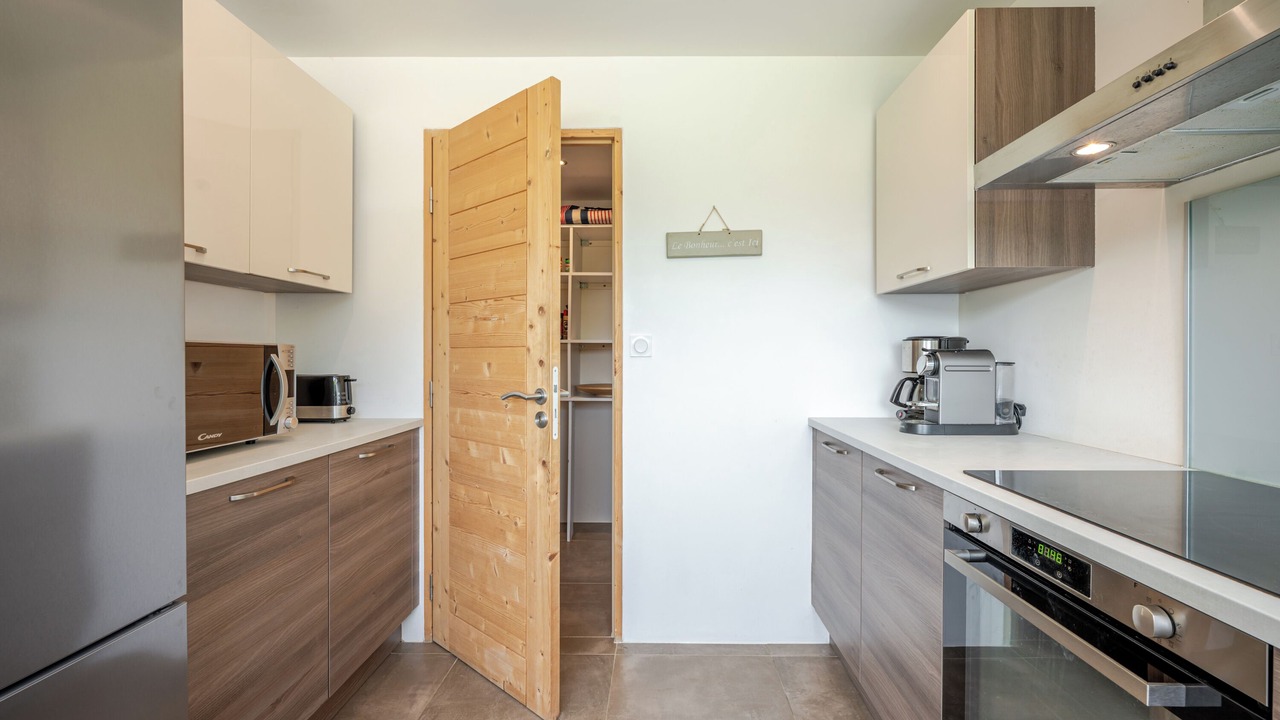 Photo of Kitchen in Nonglard