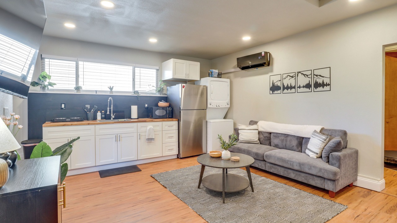 Photo of Bedroom in Bull Mountain