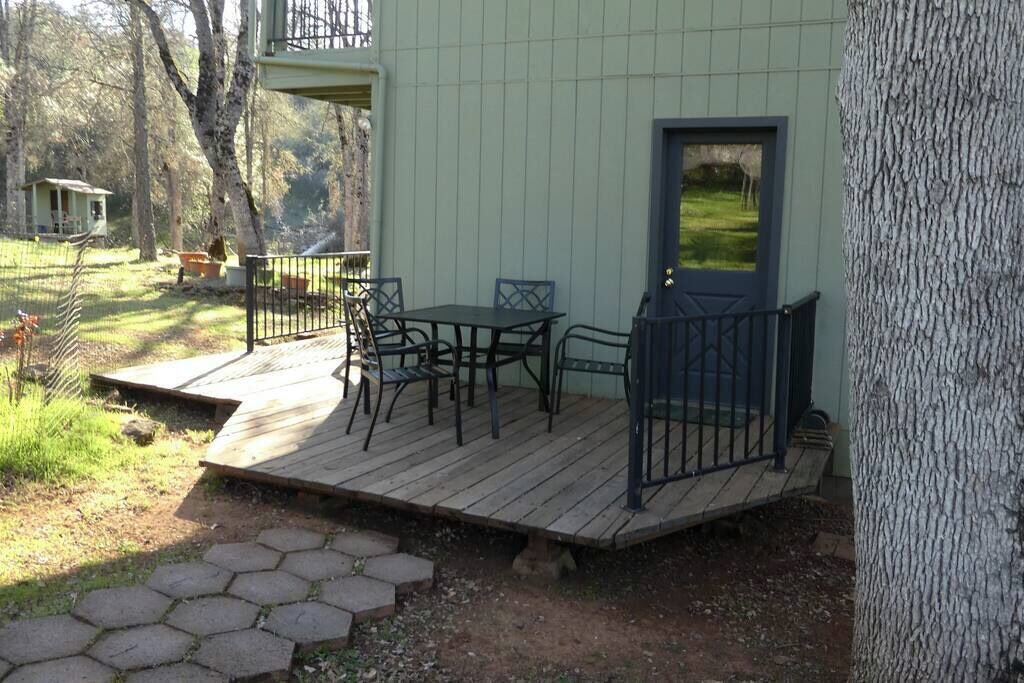 Photo of Outdoor in Midpines