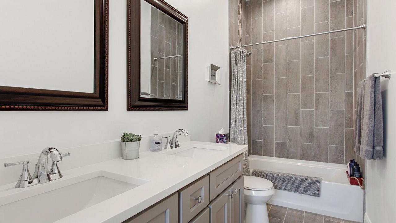 Photo of Bathroom in Bywater