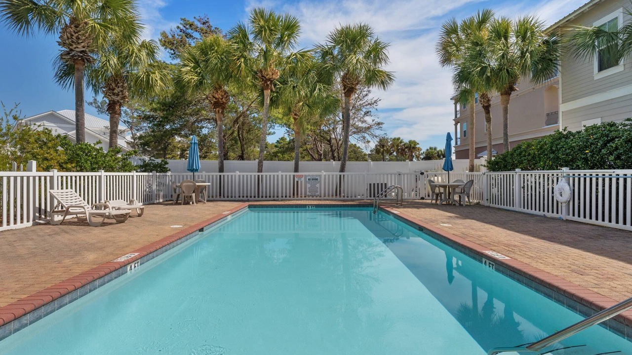 Photo of Outdoor in Emerald Waters Village