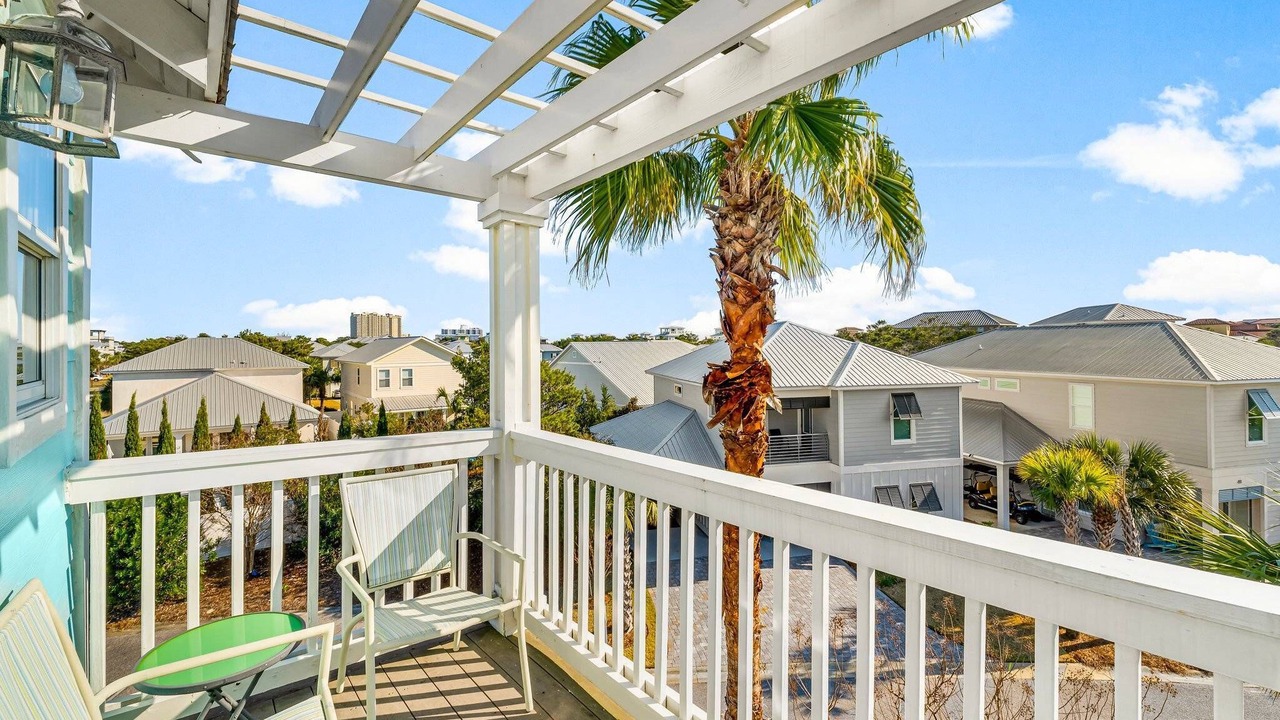 Photo of Outdoor in Emerald Waters Village