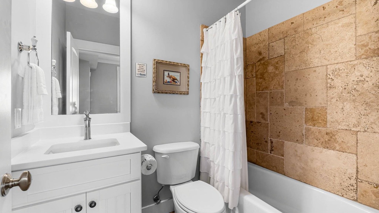 Photo of Bathroom in Emerald Waters Village