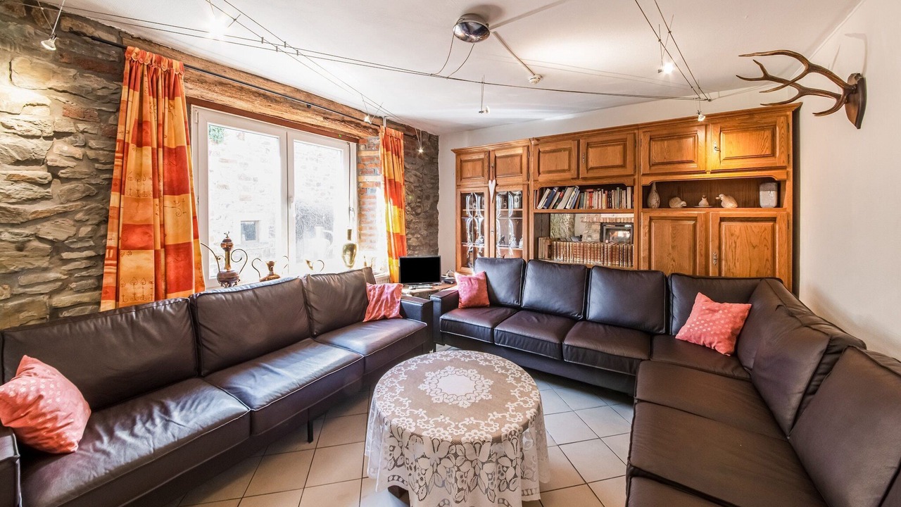 Photo of Livingroom in Saint-Hubert