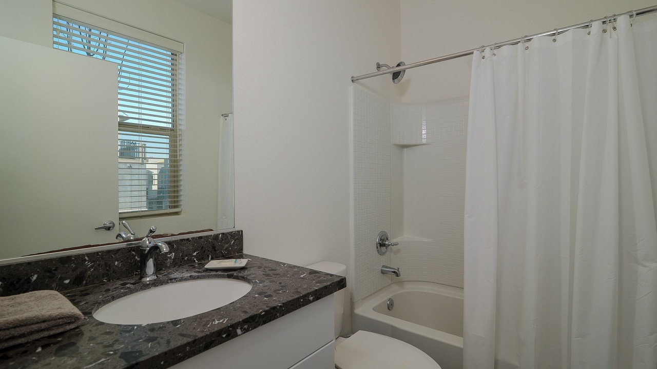 Photo of Bathroom in Land Park