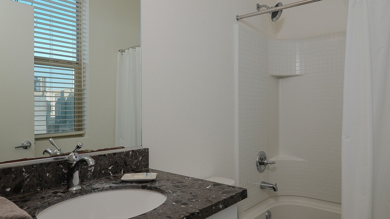 Photo of Bathroom in Land Park