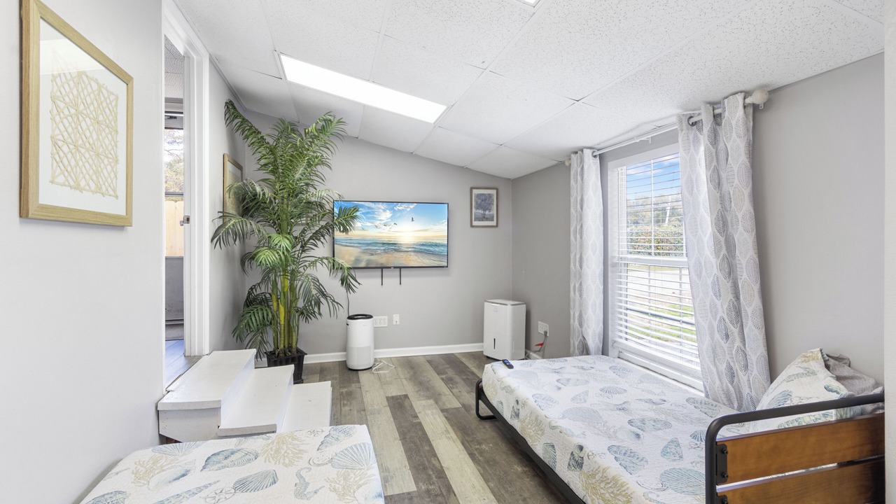 Photo of Bedroom in East Pensacola Heights