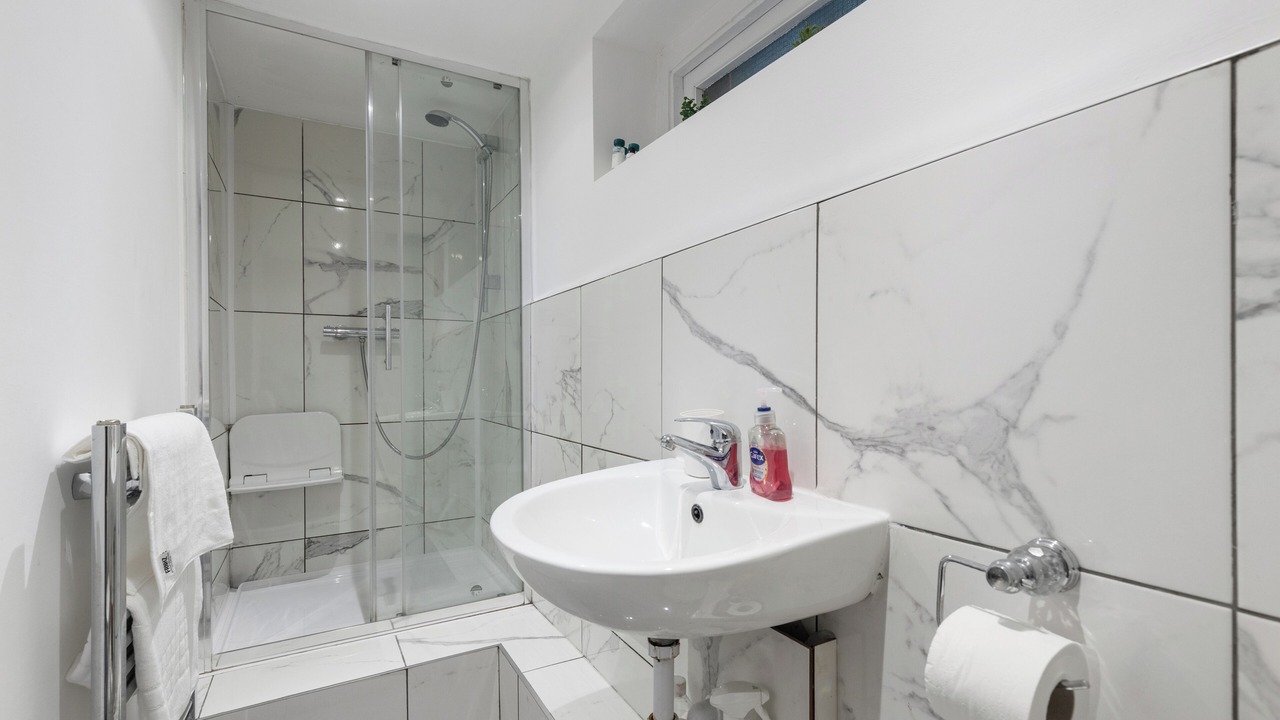 Photo of Bathroom in Portsoken