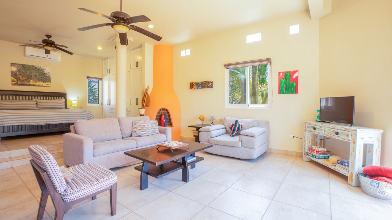 Photo of Livingroom in Cerritos